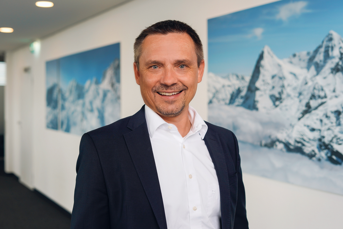 Lars Rieger elipsLife Germany