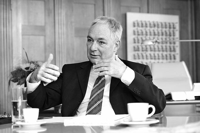 Ulrich Fricker im Interview mit elipsLife SUVA