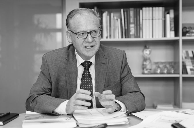 elipsLife echo-interview with Andreas Dummermuth